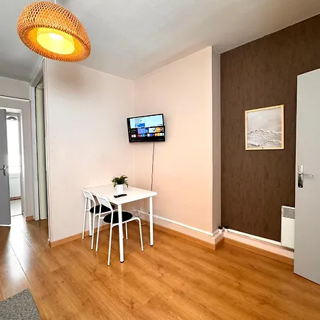 Sejour A Deux Agreable Centre Fontainebleau
